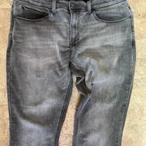 FLAG & ANTHEM men’s jeans size 30 x 32 OAKLAND SLIM FIT.  Gray